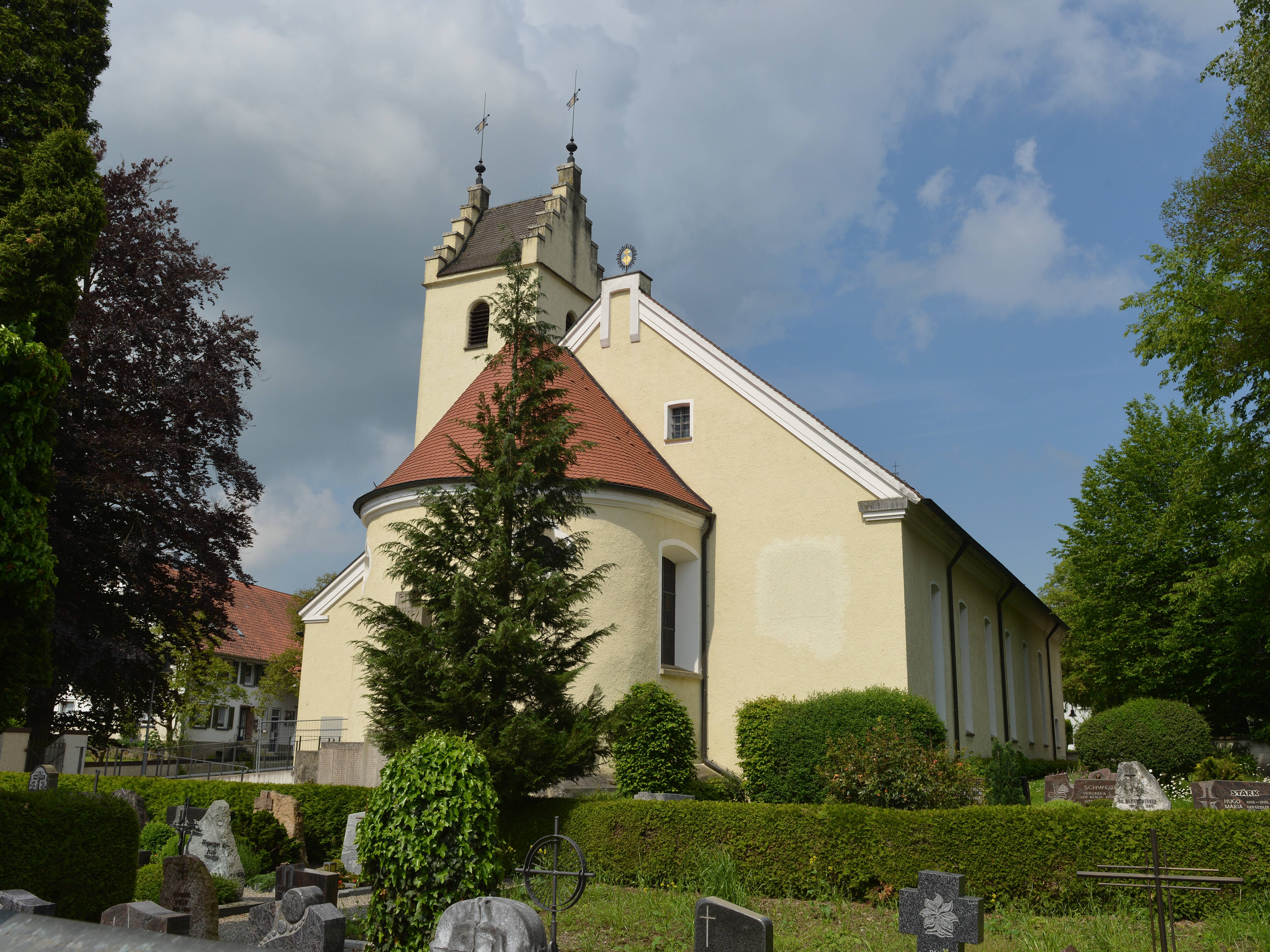 
    
            
                    Katholische Kirche St. Laurentius in Blitzenreute
                
        
